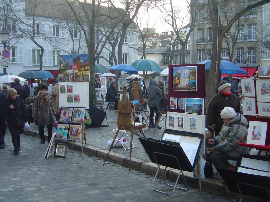 Duplex De Charme Au Coeur De Montmartre Daire Paris Dış mekan fotoğraf